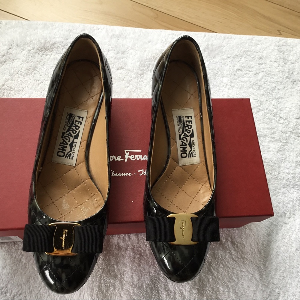 Salvatore Ferragamo Black Patent Leather Vara Bow Pumps with Gold Plaque